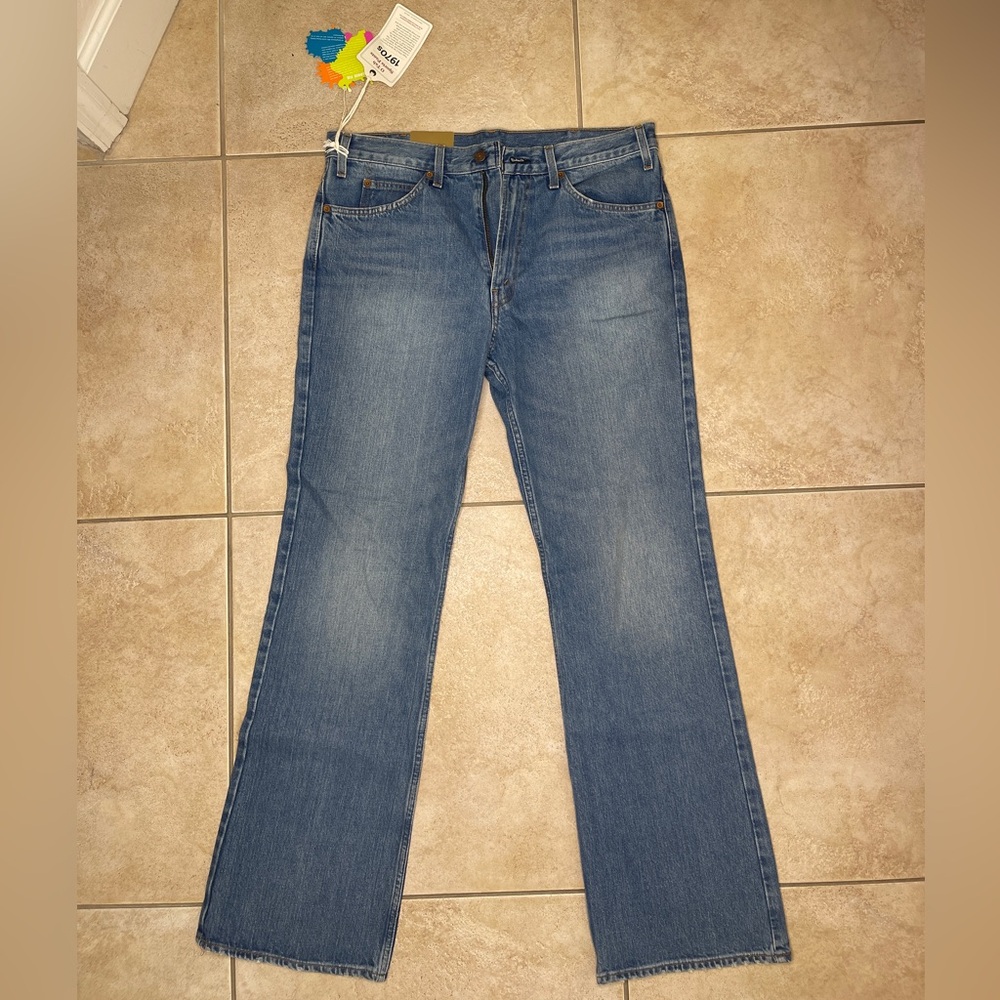 Levi's Men's 1970's ORANGE TAB BELL BOTTOM Jeans in Classic Blue